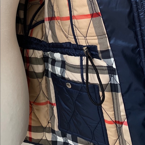 Burberry Men’s Garrington Quilted Field Navy Bova - Picture 9 of 14